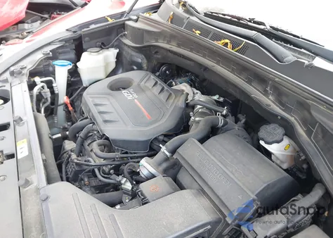 2018 Hyundai Santa Fe Sport 2.0T Ultimate z USA, uszkodzony, nr VIN 5NMZWDLA2JH075821